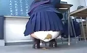 Shitting on her knees
