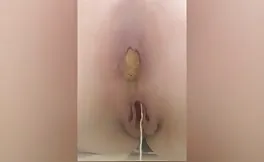 BBW babe shits on her knees
